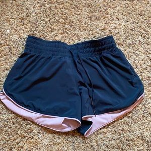 Lululemon shorts!